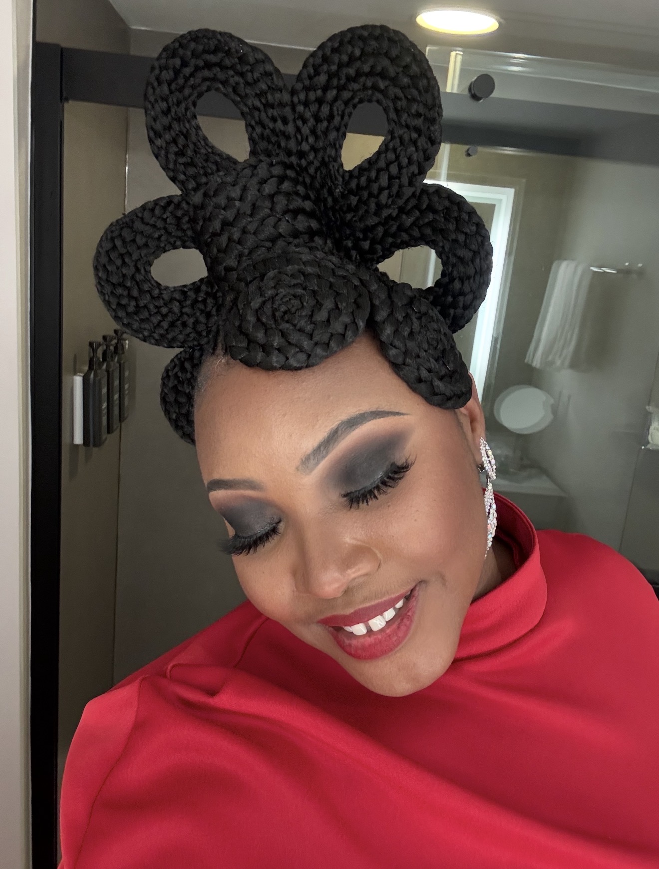 The smoky eye, up close — makeup by Miss Tika